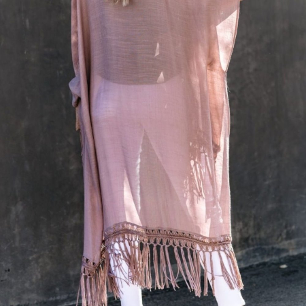 Tassel Me Softly Kimono - Picture 4 of 5